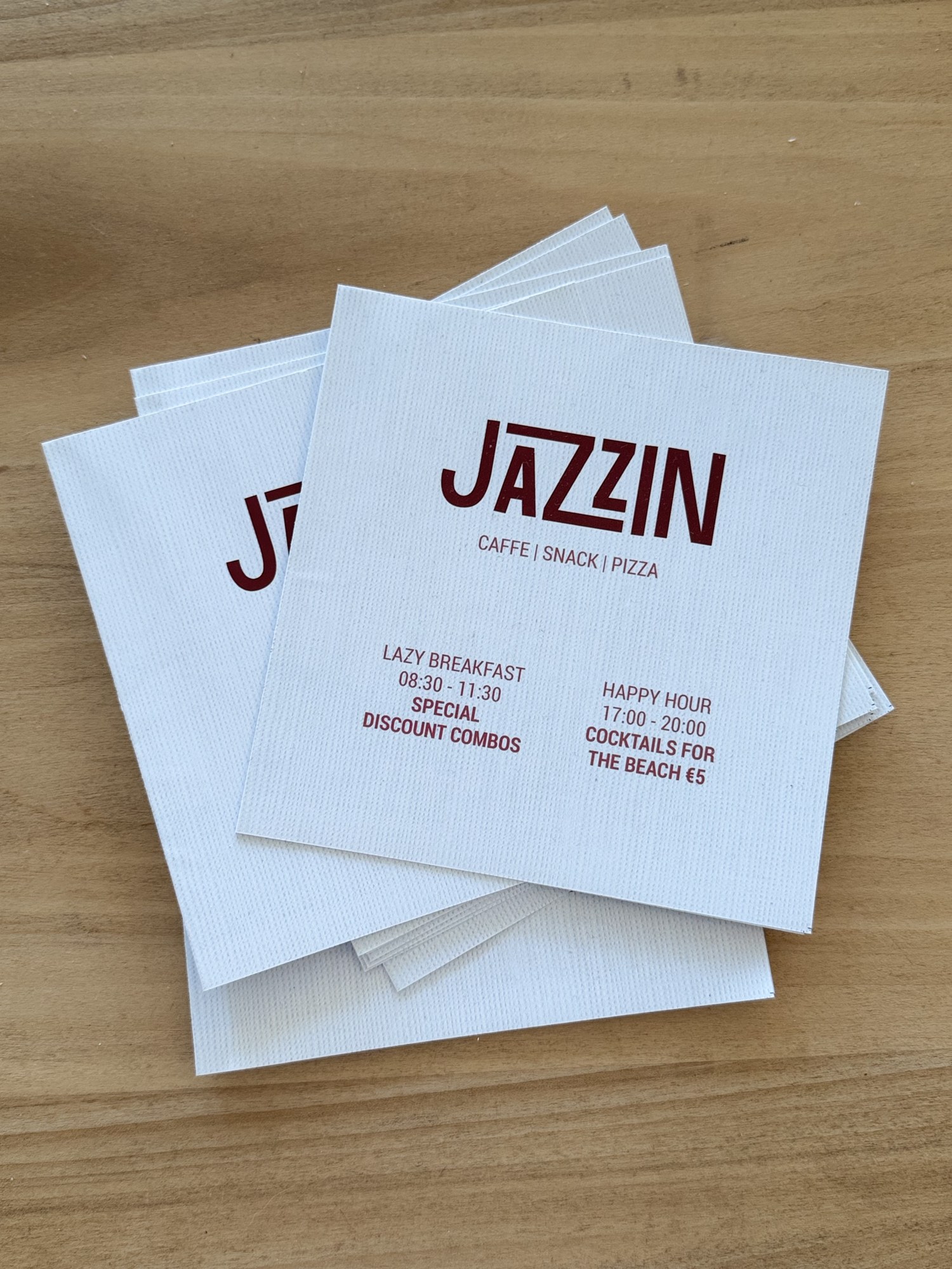 Warm corner detail inside Jazzin